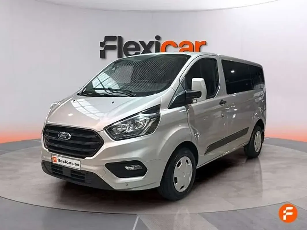 Usado Ford Transit Custom Trend 125 CV (91 kW) 2023 Gris Familiar