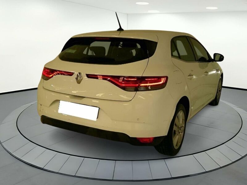 Usado Renault Mégane IV Business 116 CV (85 kW) 2021 Blanco Berlina