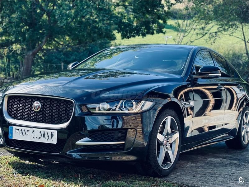 Negro Usado 2019 Jaguar XE R-Sport Berlina | 25.990 € - Imagen 1/4
