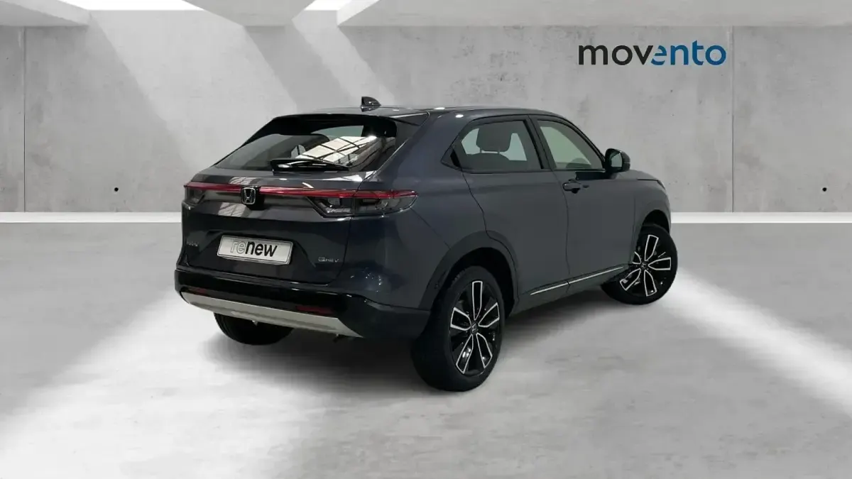 Usado Honda HR-V Elegance 131 CV (96 kW) 2022 Gris SUV