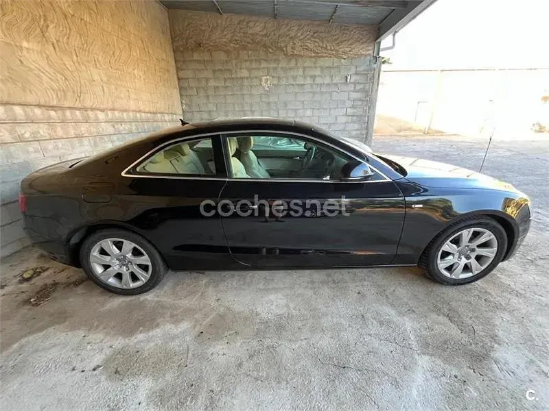 Usado Audi A5 190 CV (139 kW) 2009 Negro Coupe