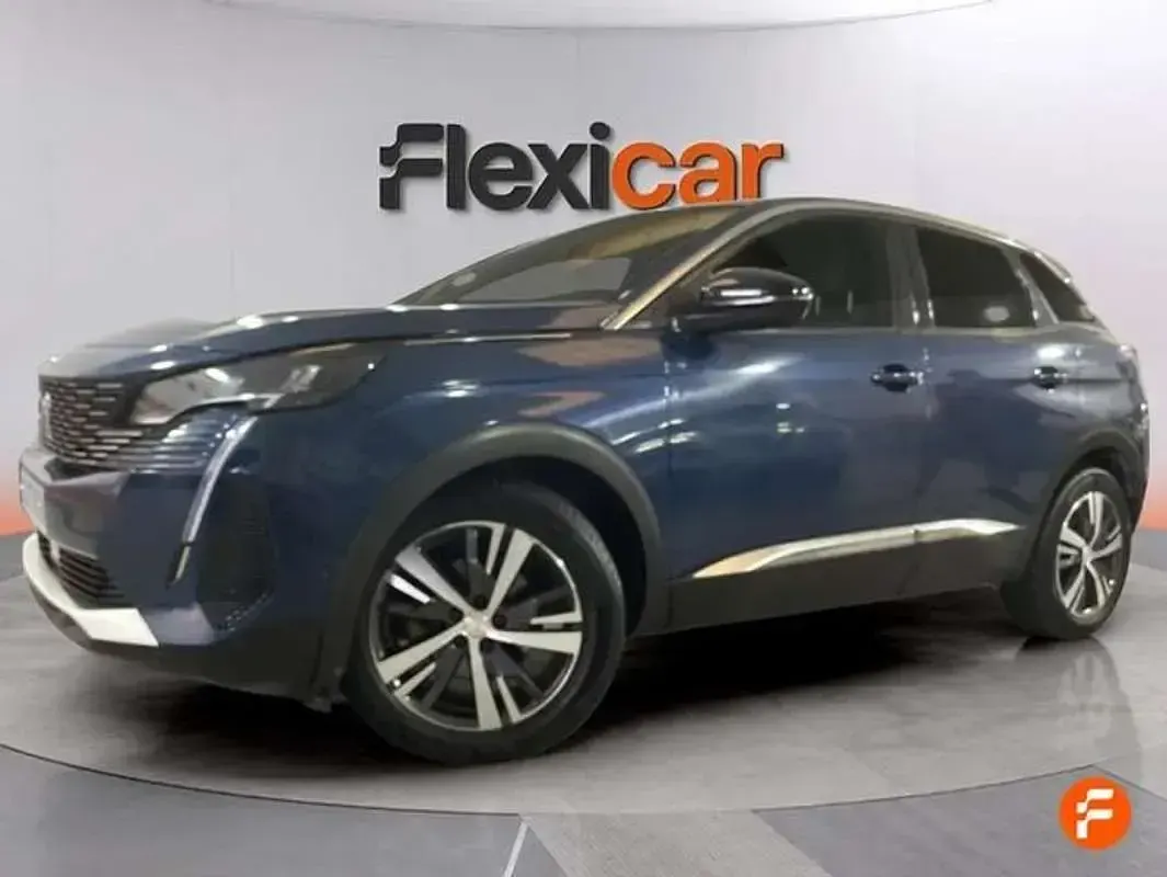 Usado Peugeot 3008 Allure 131 CV (96 kW) 2023 Blanco SUV