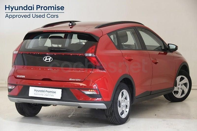 Usado Hyundai Bayon 79 CV (58 kW) 2024 Rojo SUV