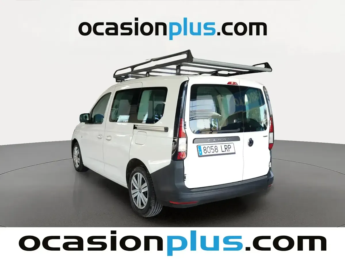 Usado VW Caddy 122 CV (89 kW) 2021 Blanco Monovolumen