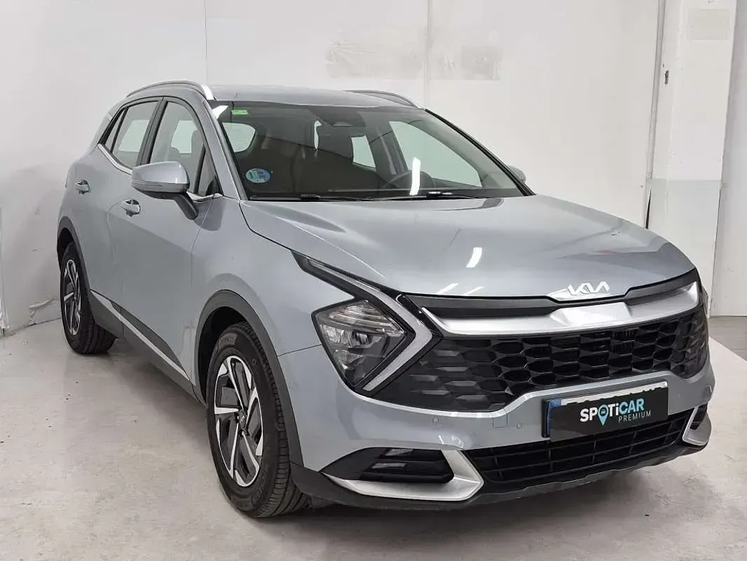 Usado Kia Sportage 152 CV (111 kW) 2022 Gris SUV