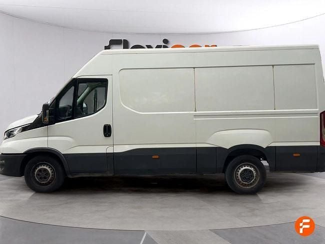 Usado Iveco Daily 156 CV (114 kW) 2022 Blanco Berlina