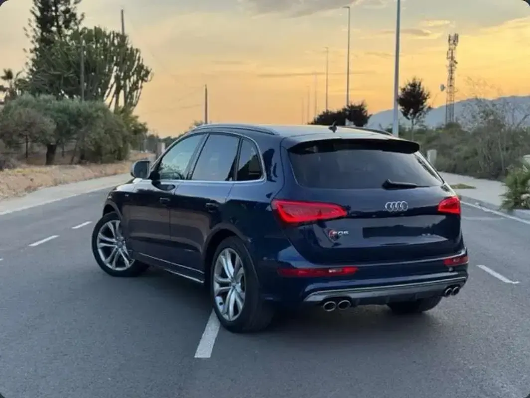 Usado Audi SQ5 Sport 313 CV (230 kW) 2013 Azul SUV