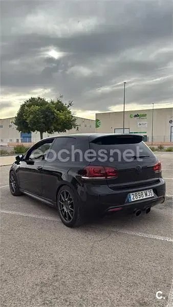 Usado VW Golf VII R 270 CV (198 kW) 2012 Negro Berlina