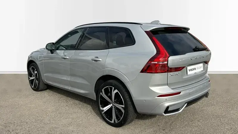 Usado Volvo XC60 Ultra 350 CV (257 kW) 2024 Gris / plata SUV