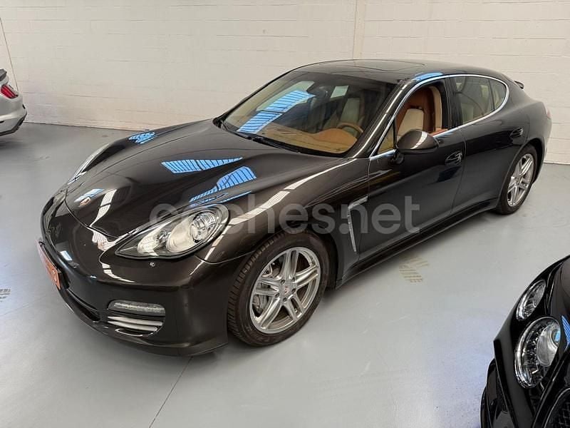 Usado Porsche Panamera 400 CV (294 kW) 2013 Marrón Utilitario