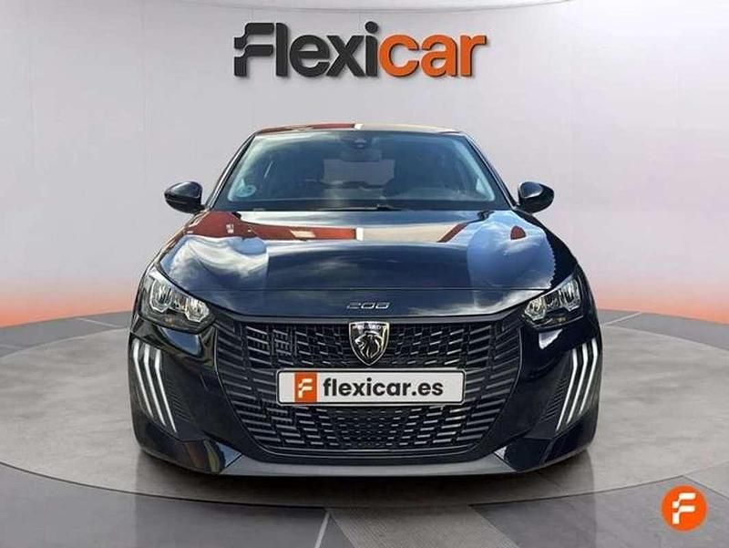 Usado Peugeot 208 Active 102 CV (75 kW) 2024 Negro Utilitario