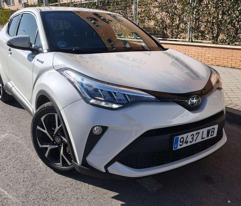 Usado Toyota C-HR Advance 184 CV (135 kW) 2022 Blanco SUV