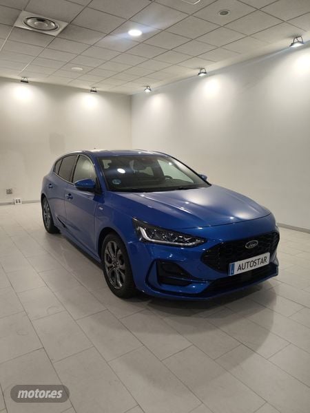 Azul Usado 2023 Ford Focus ST-Line Berlina | 19.900 € (Precio justo) - Imagen 1/4