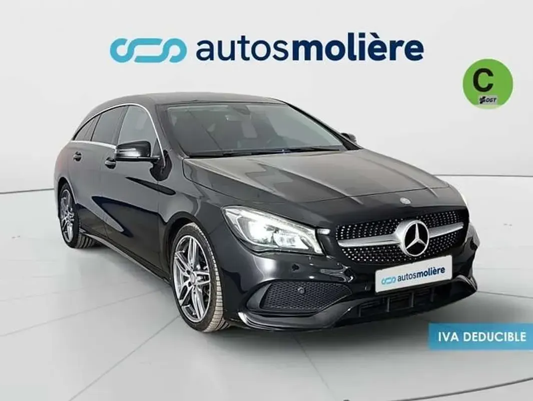 Usado Mercedes CLA200 136 HP (100 kW) 2017 Preto Carrinha