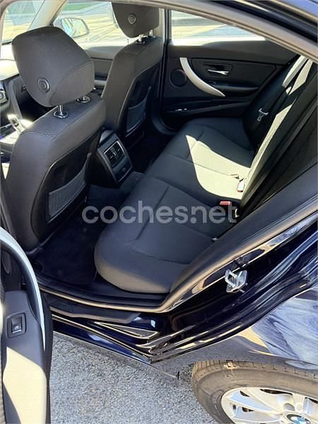 Usado BMW 318 143 CV (105 kW) 2015 Negro Berlina