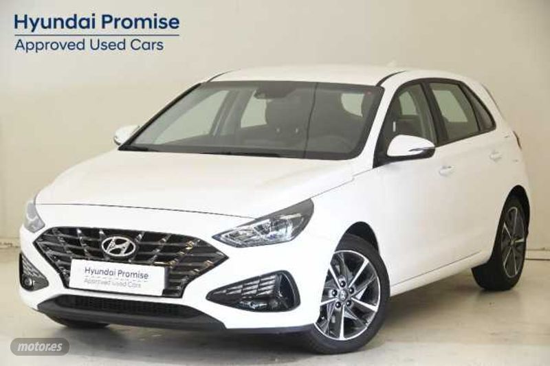 Atlas white Usado 2024 Hyundai i30 | 18.900 € (Precio justo) - Imagen 1/4