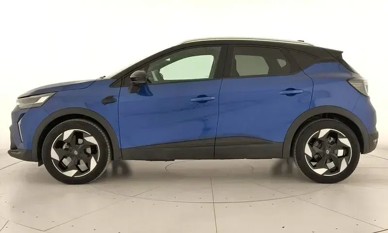 Usado Renault Captur Techno 100 CV (73 kW) 2025 Azul SUV