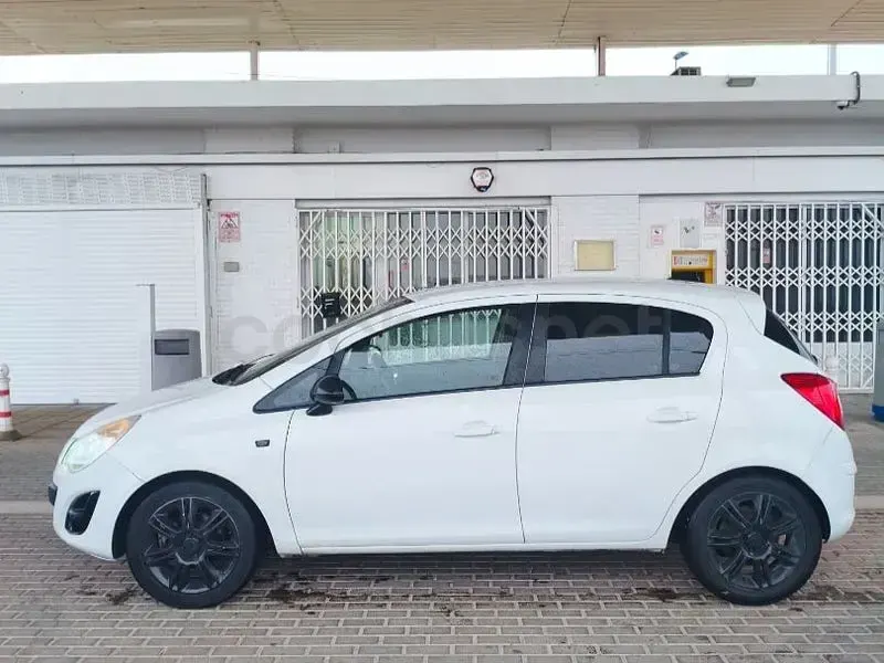 Usado Opel Corsa Excellence 95 CV (69 kW) 2012 Blanco Utilitario