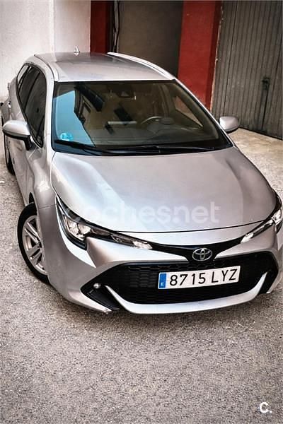 Usado Toyota Corolla Sport 140 CV (102 kW) 2022 Gris / plata Familiar