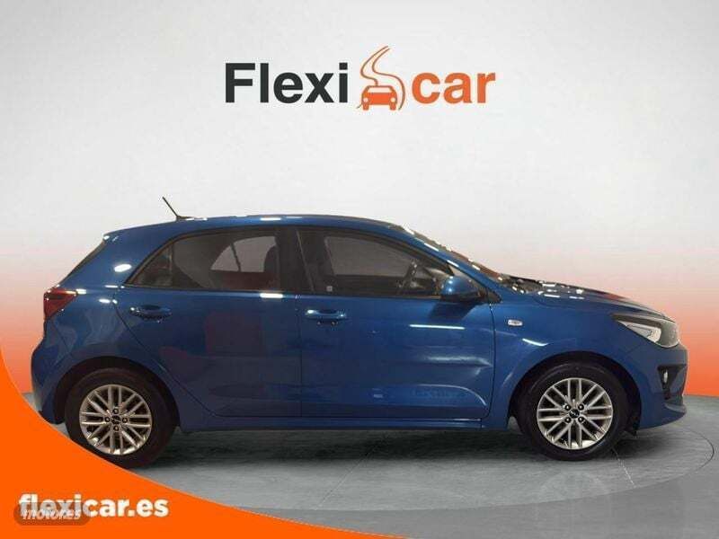 Usado Kia Rio 84 CV (61 kW) 2022 Azul Berlina