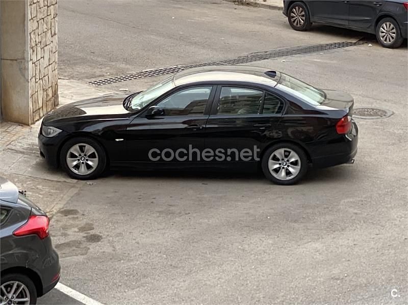 Negro Usado 2007 BMW 320 Berlina | 3250 € (Super precio) - Imagen 1/4