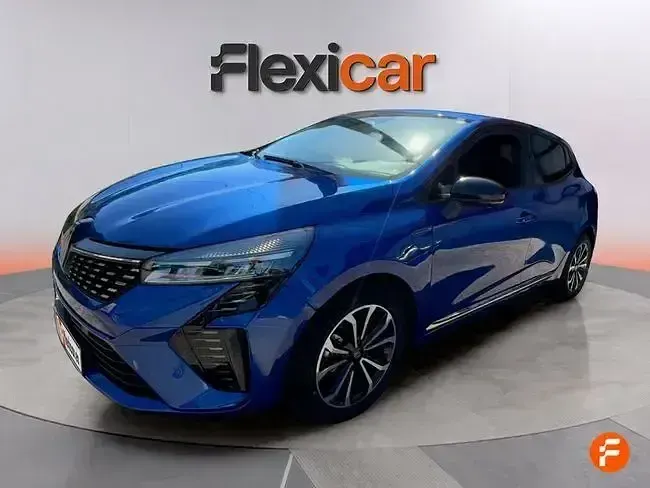 Usado Renault Clio Techno 100 CV (73 kW) 2025 Azul Utilitario