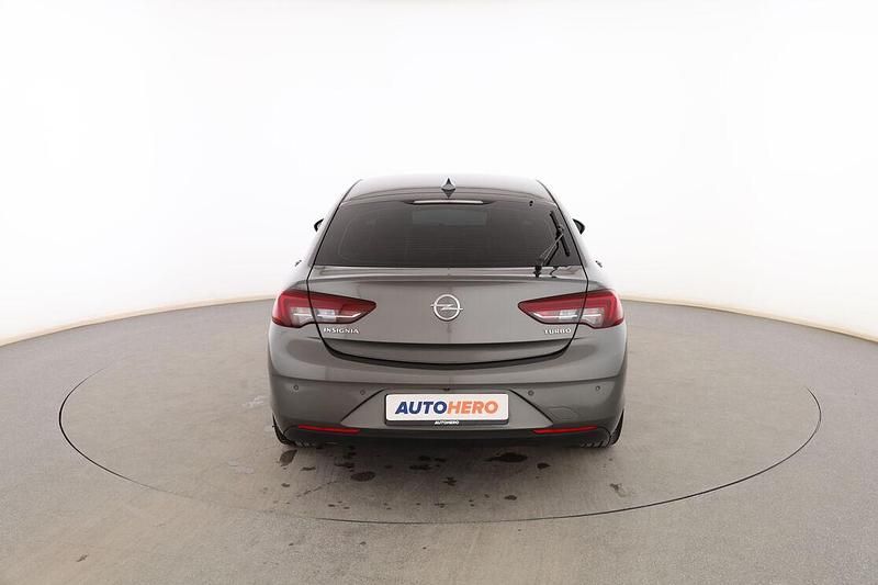 Usado Opel Insignia Excellence 165 CV (121 kW) 2018 Gris Berlina