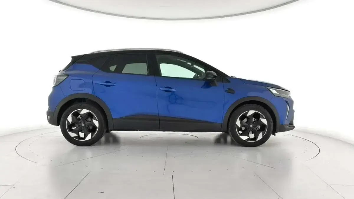 Usado Renault Captur Techno 101 CV (74 kW) 2025 Azul SUV