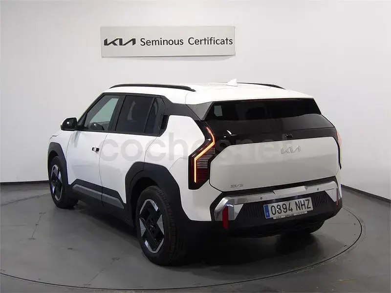 Usado Kia EV3 Earth 150 kW (204 CV) 2025 Eléctrico SUV
