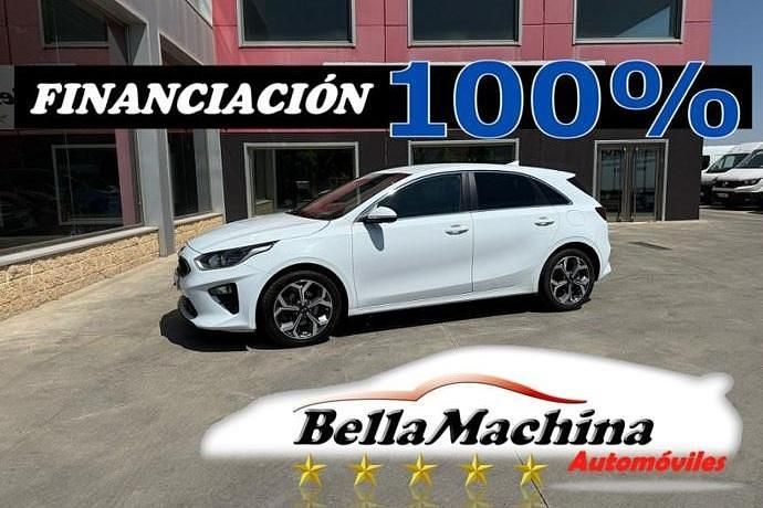 Blanco Usado 2020 Kia Ceed Berlina | 12.975 € (Precio justo) - Imagen 1/4