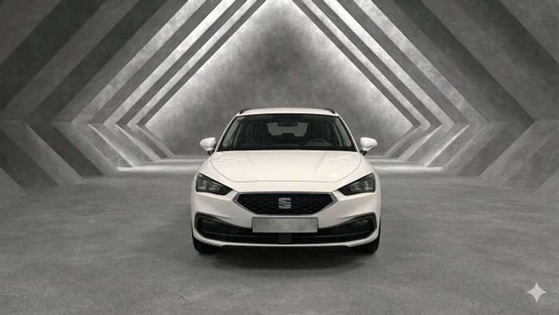 Usado Seat Leon ST Reference 116 HP (85 kW) 2021 Branco Carrinha