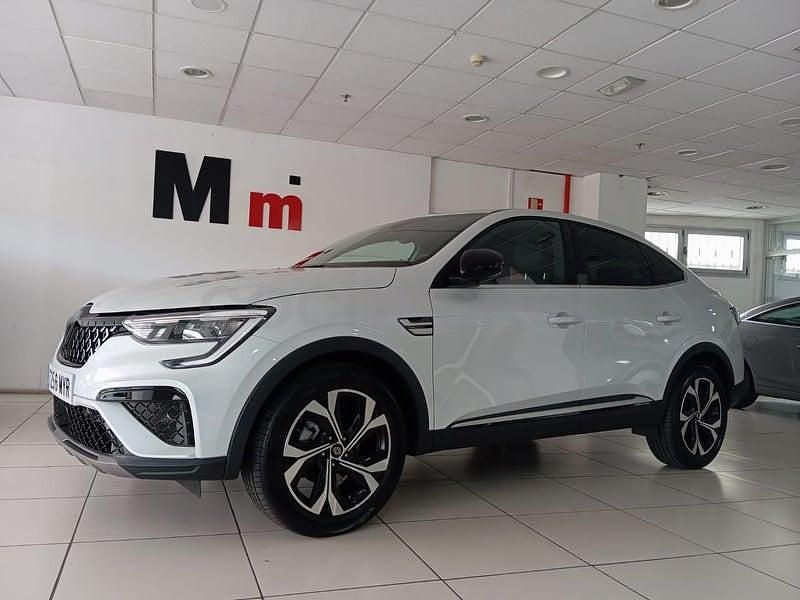Usado Renault Arkana Techno 145 CV (106 kW) 2025 Blanco SUV