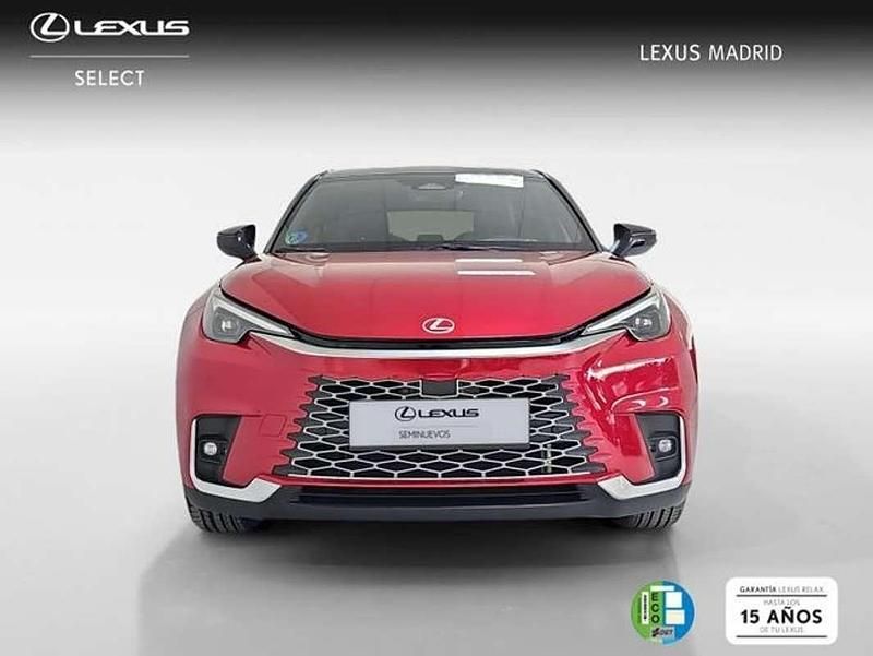 Usado Lexus LBX 136 CV (100 kW) 2024 Rojo SUV