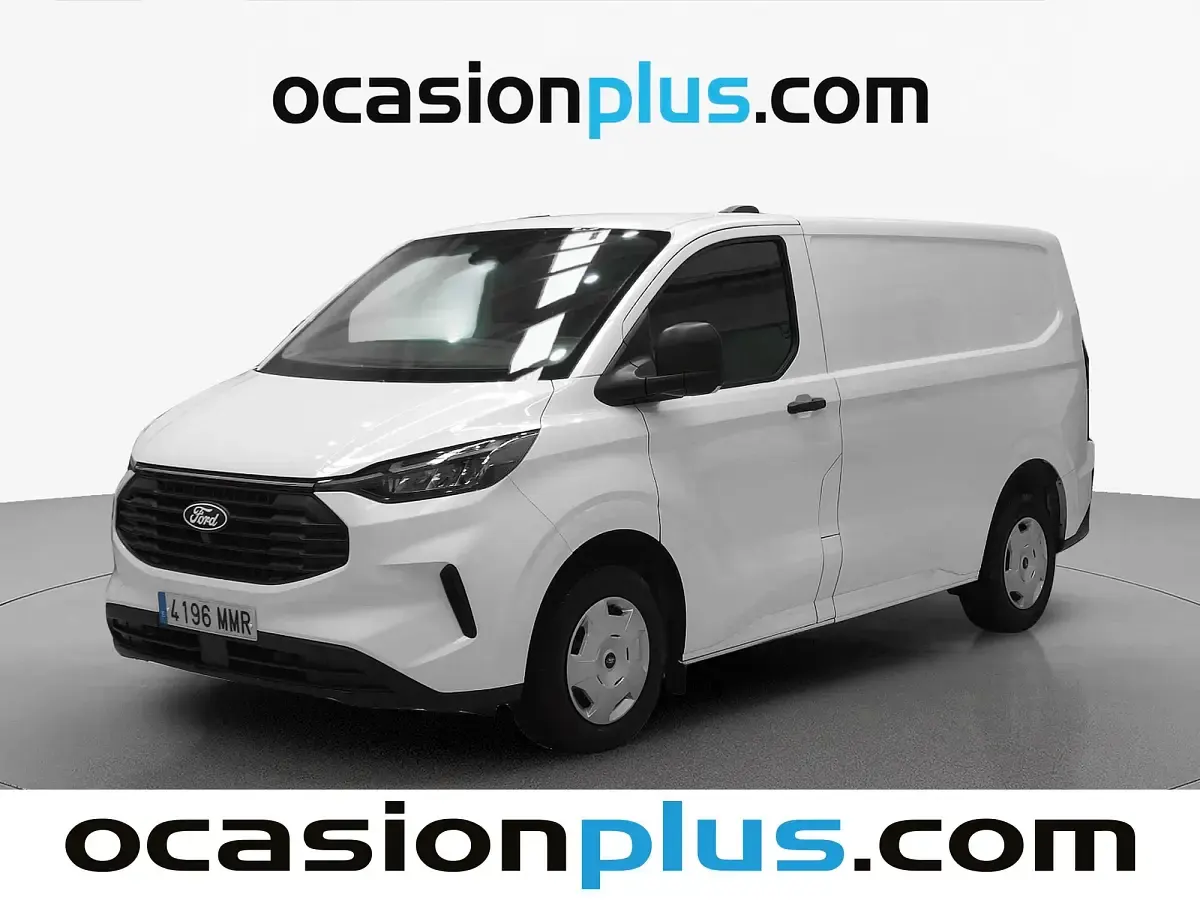 Usado Ford 300 Trend 136 CV (100 kW) 2024 Blanco Familiar