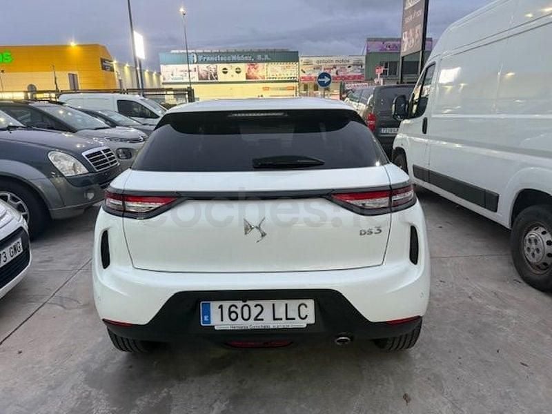 Usado DS Automobiles DS3 Crossback So Chic 131 CV (96 kW) 2020 Blanco SUV