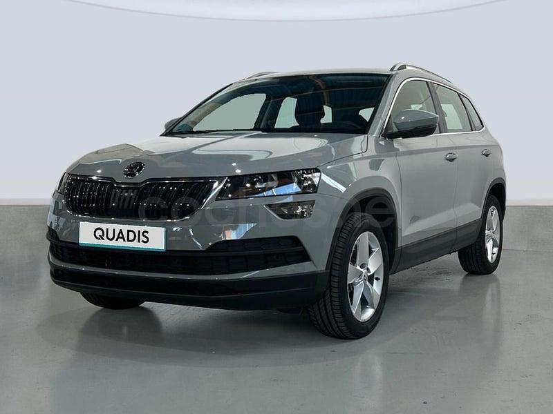 Usado Skoda Karoq Ambition 150 CV (110 kW) 2021 Gris / plata SUV