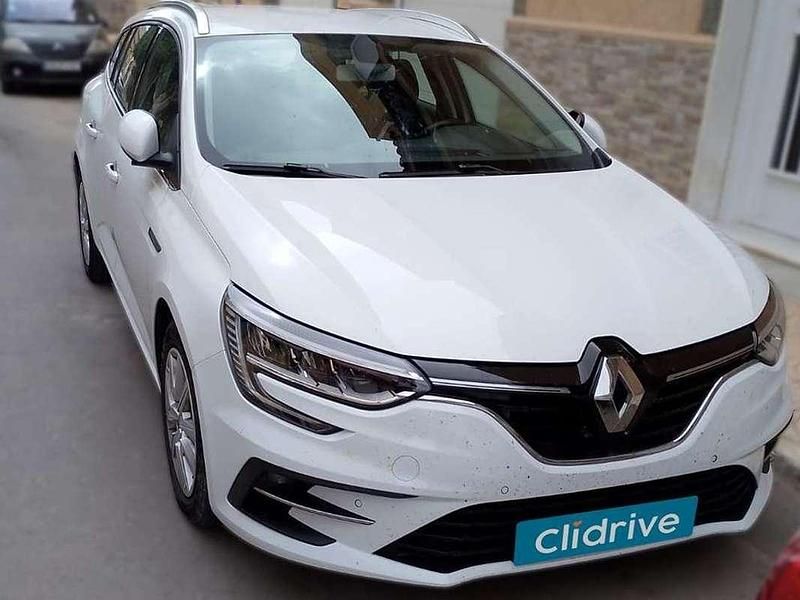 Usado Renault Mégane GrandTour Business 116 CV (85 kW) 2021 Blanco Familiar