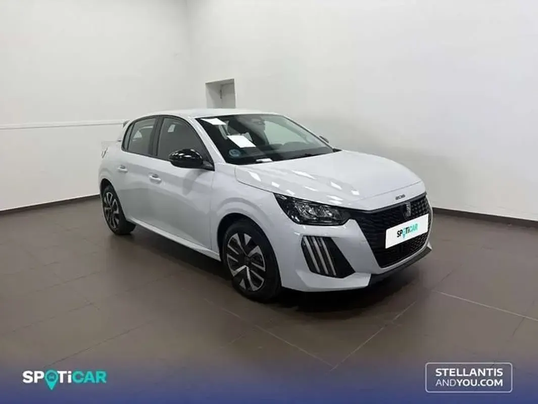 Usado Peugeot 208 Style 110 CV (80 kW) 2025 Blanco Utilitario