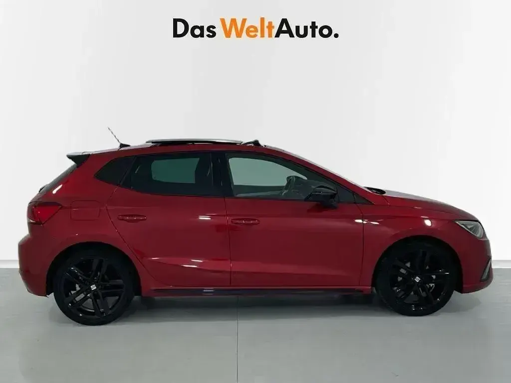Usado Seat Ibiza FR 150 CV (110 kW) 2025 Rojo Utilitario