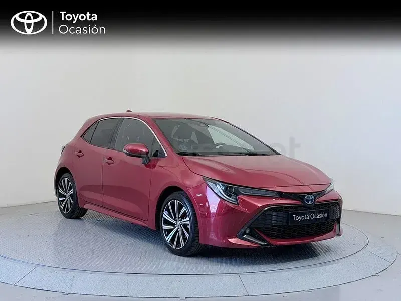 Usado Toyota Corolla Style 122 CV (89 kW) 2023 Rojo Berlina