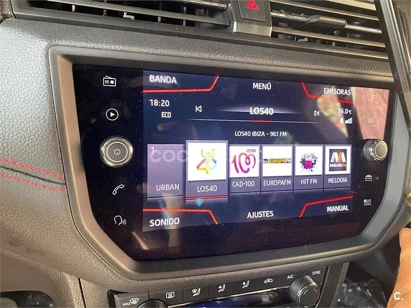 Usado Seat Ibiza FR 115 CV (84 kW) 2019 Azul Utilitario