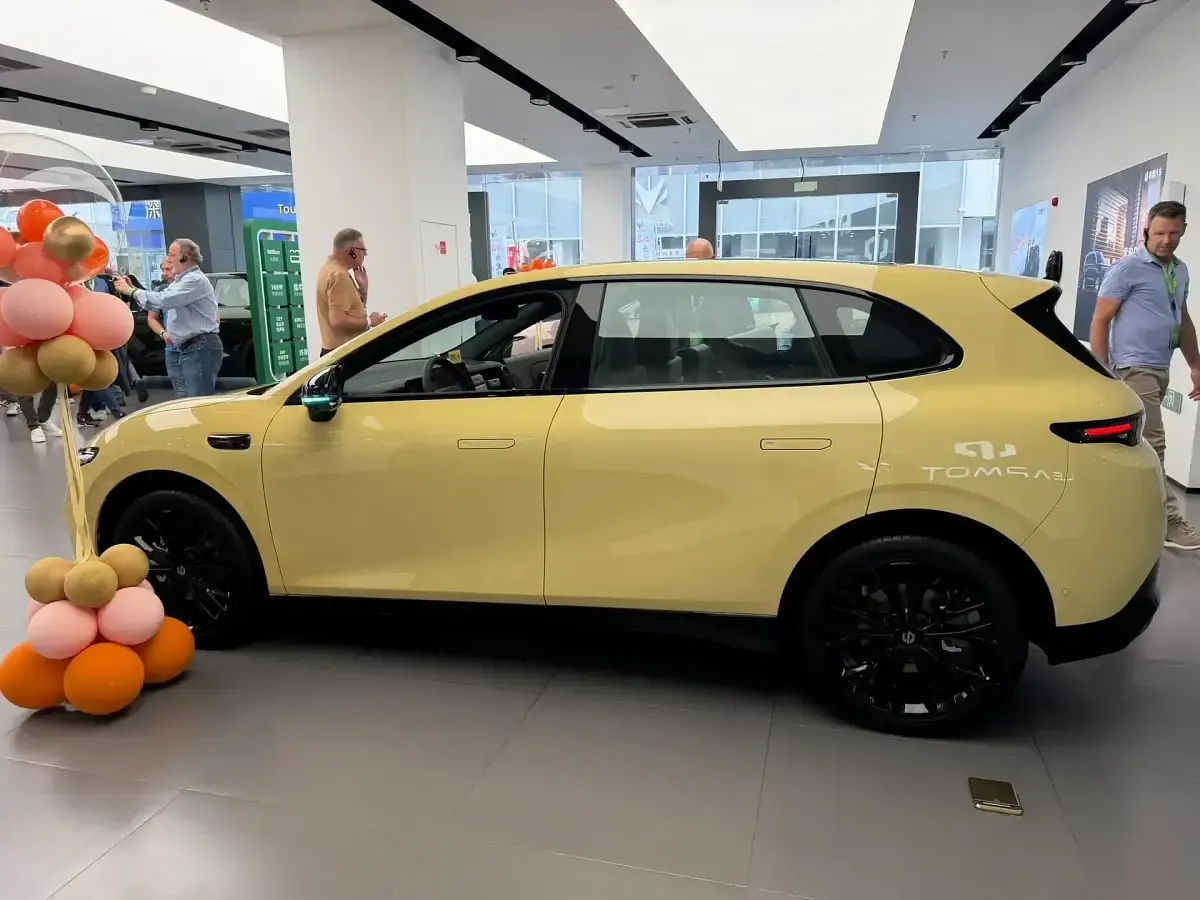 Nuevo Leapmotor B10 160 kW (218 CV) 2026 Amarillo SUV