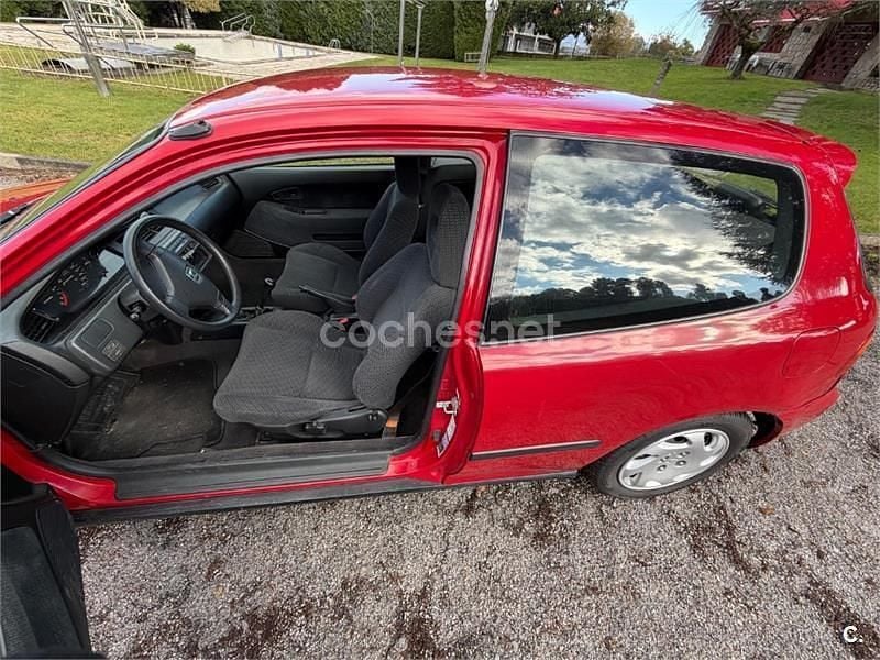 Usado Honda Civic 125 CV (91 kW) 1995 Rojo Coupe
