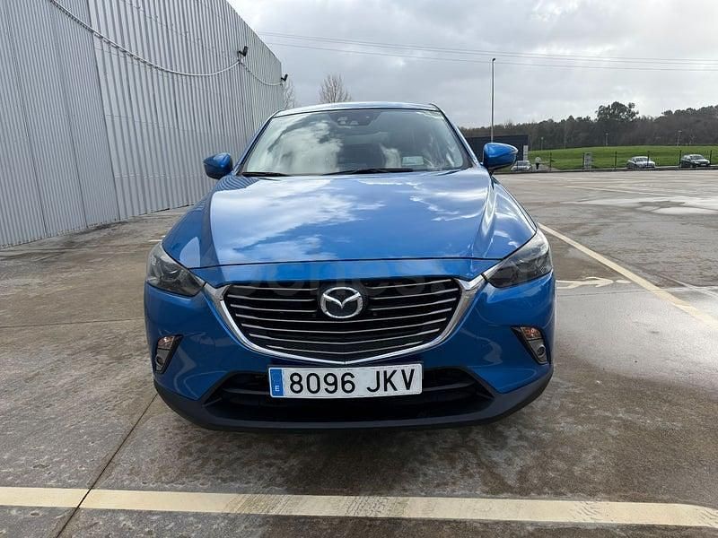 Käytetty Mazda CX-3 Luxury 105 HP (77 kW) 2015 Sininen Katumaasturi