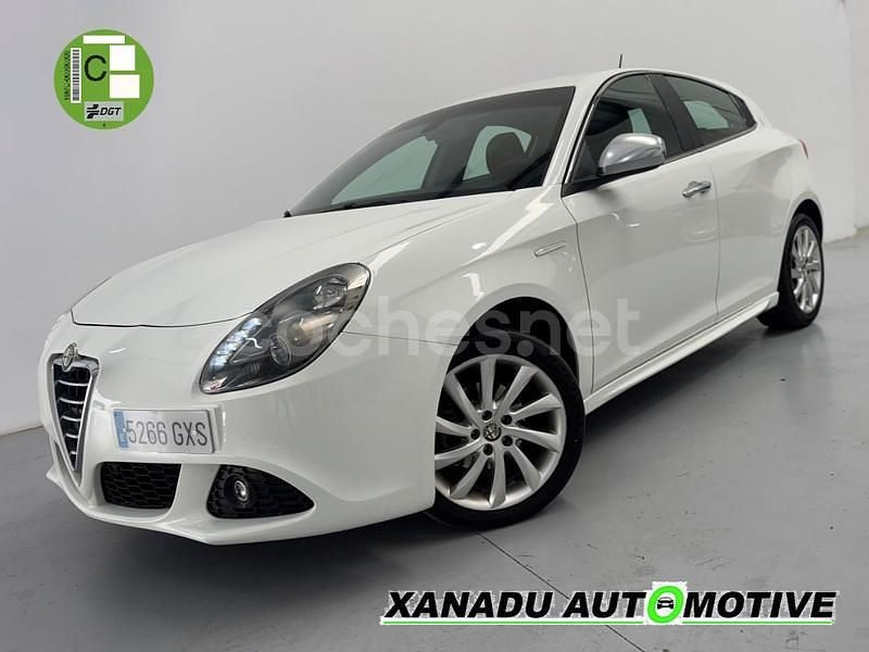 Blanco Usado 2010 Alfa Romeo Giulietta Distinctive Utilitario | 6990 € - Imagen 1/4