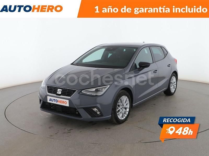 Gris Usado 2024 Seat Ibiza FR Berlina | 20.099 € (Un poco caro) - Imagen 1/3