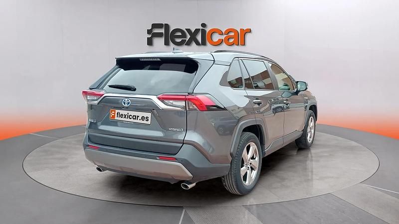 Käytetty Toyota RAV4 Hybrid Advance 218 HP (160 kW) 2020 Harmaa Katumaasturi