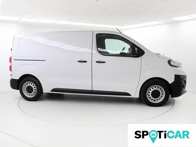 Usado Peugeot e-Expert 100 kW (136 CV) 2022 Blanco Van