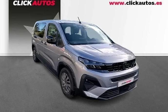 Usado Peugeot Rifter Allure 100 CV (73 kW) 2025 Monovolumen