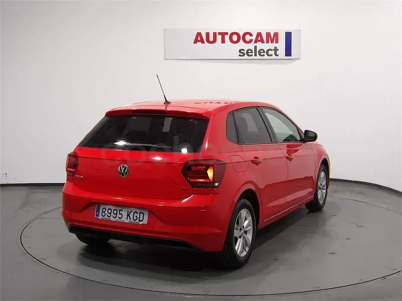 Usado VW Polo Advance 95 CV (69 kW) 2017 Rojo Berlina